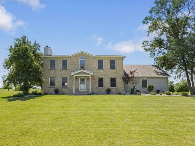 House for sale in Roanoke, Indiana