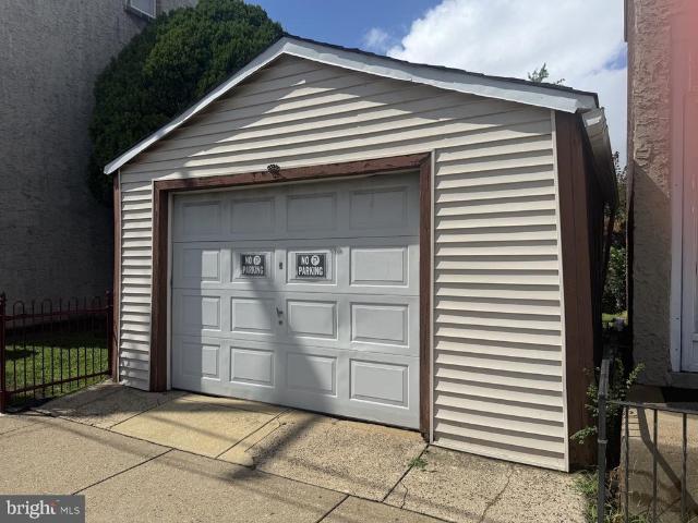 Townhouse for sale in Philadelphia, Pennsylvania