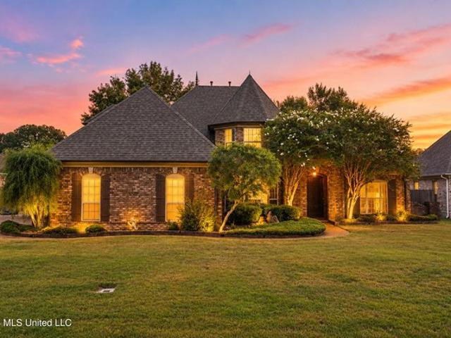 House for sale in Nesbit, Mississippi