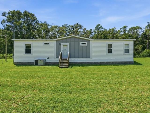 House for sale in Bell, Florida