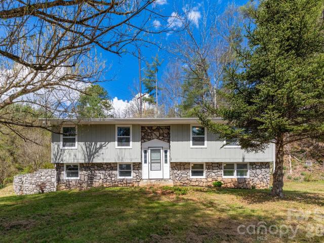House for sale in Mars Hill, North Carolina