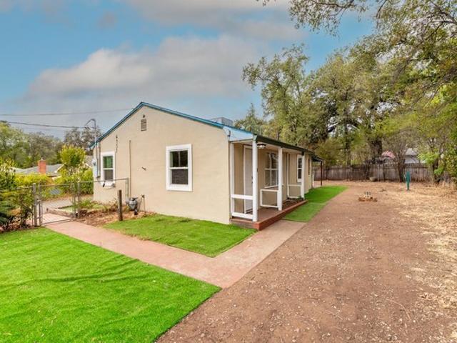 House for sale in Shasta, California