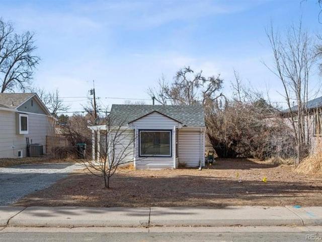 House for sale in Arapahoe, Colorado