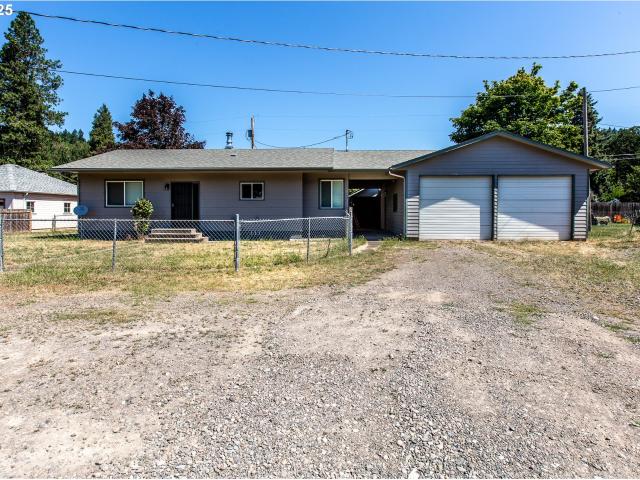House for sale in Oregonia