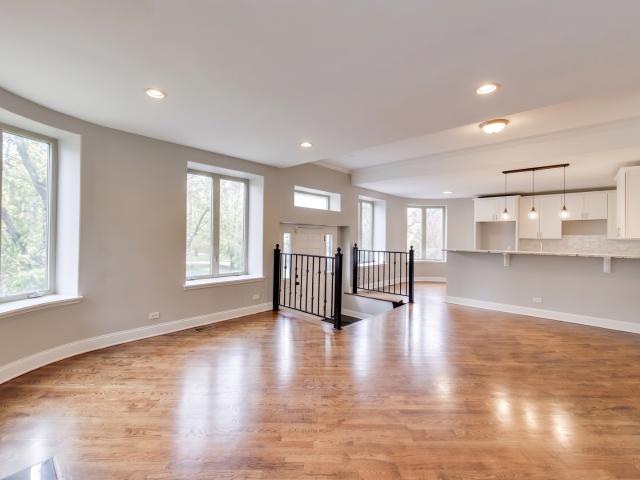 Condo for sale in Chicago Park, Illinois