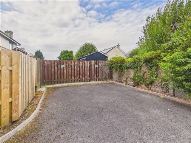 Detached House for sale in Salthill, Gaillimh