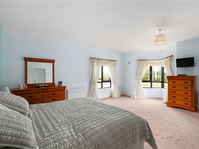Detached House for sale in Loch Garman, North Tipperary