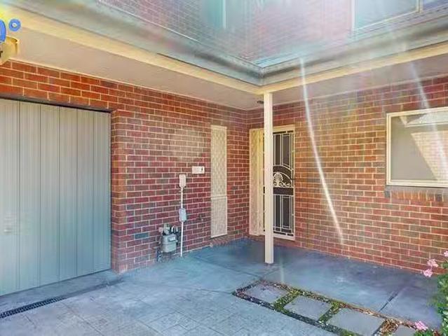House for rent in Moonee Ponds, Victoria
