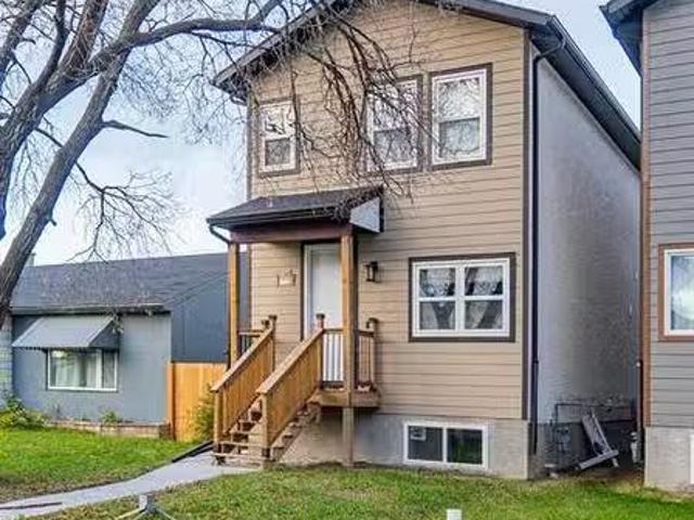 House for sale in East St. Paul, Manitoba
