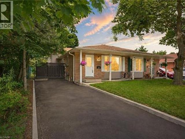 House for sale in Waterloo, Ontario