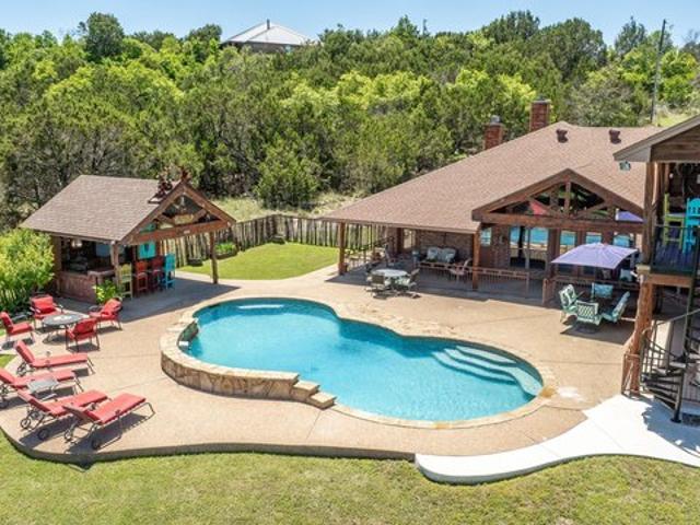 House for sale in Bluff Dale, Texas