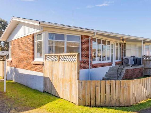 Apartment for sale in Mount Roskill, Oroua County