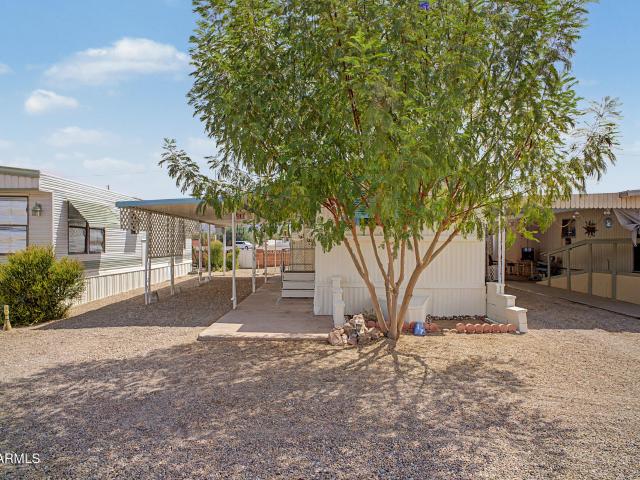 House for sale in Apache Junction, Arizona