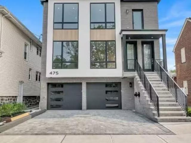 Condo for sale in Fort Lee Condo for sale in Fort Lee