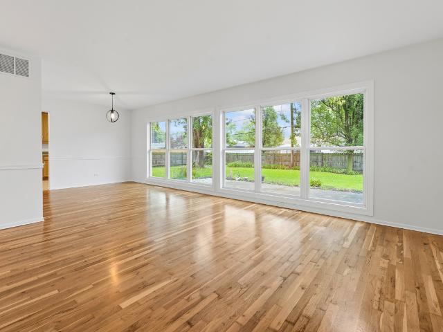 House for sale in Parcel C, Hoffman Estates