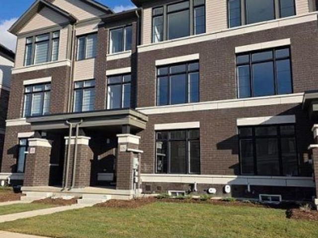 Townhouse for sale in Ancaster, Ontario