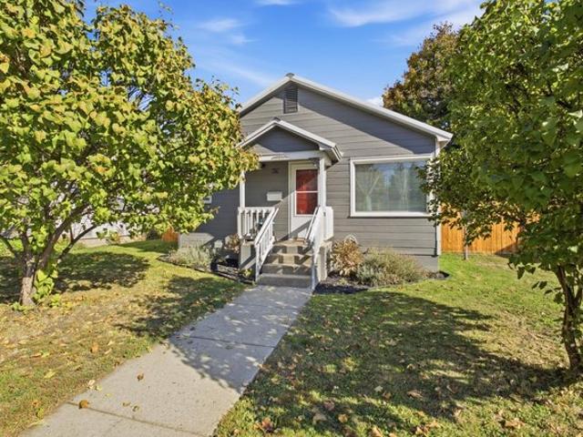House for sale in Park Village Apartments, Colville