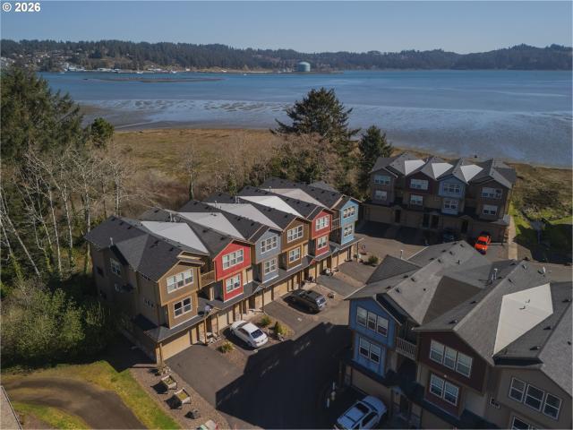 Townhouse for sale in Oregonia