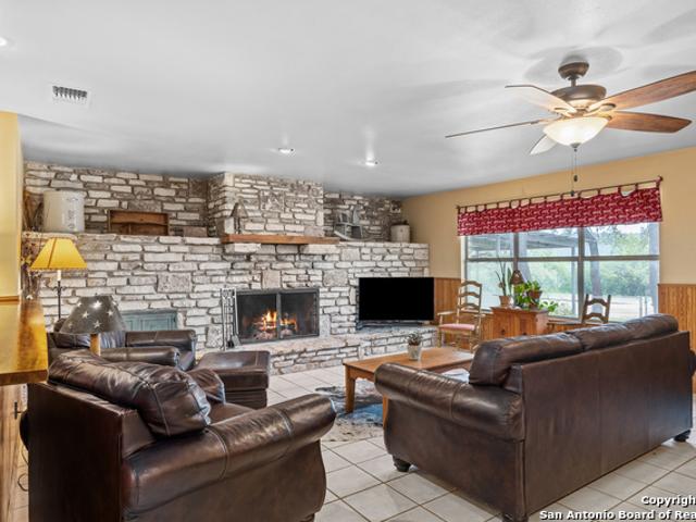 Farm for sale in Pipe Creek, Texas