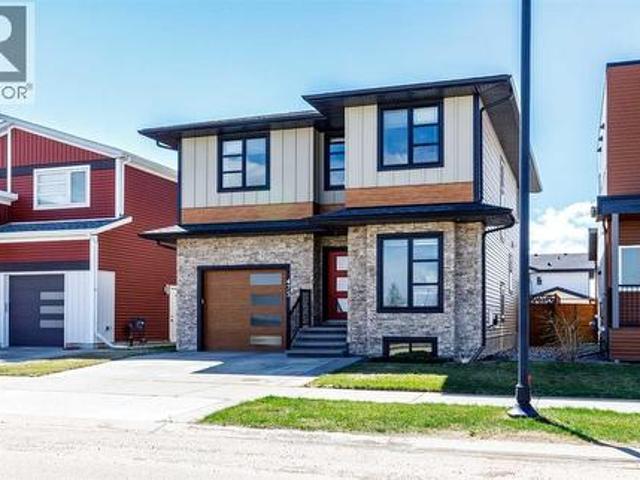 House for sale in Alberta