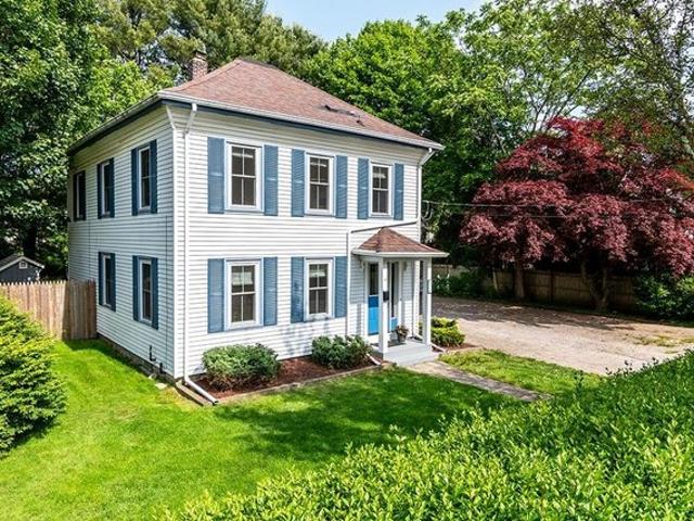 House for sale in Wakefield, Rhode Island