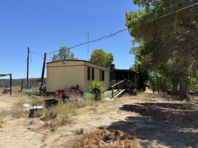 House for sale in Creston, California