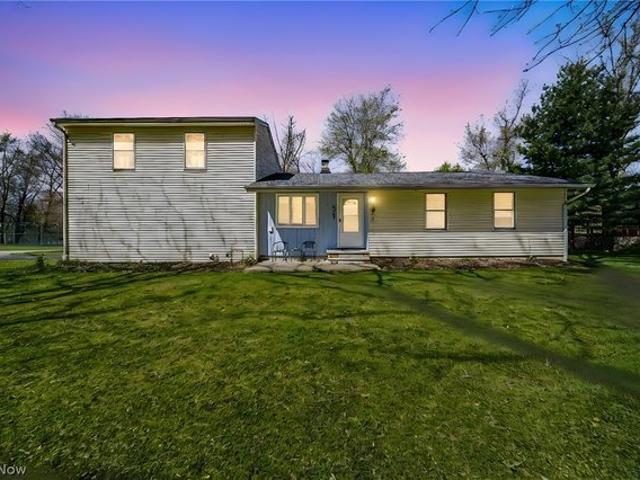 House for sale in Geneva, Ohio