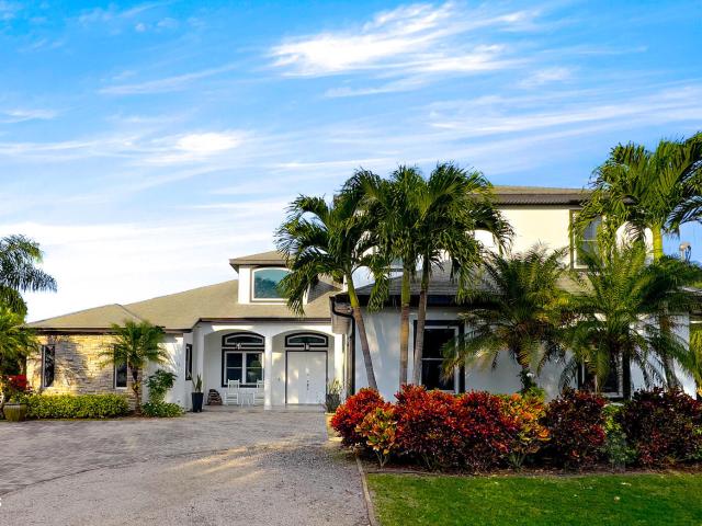 House for sale in Grant, Florida