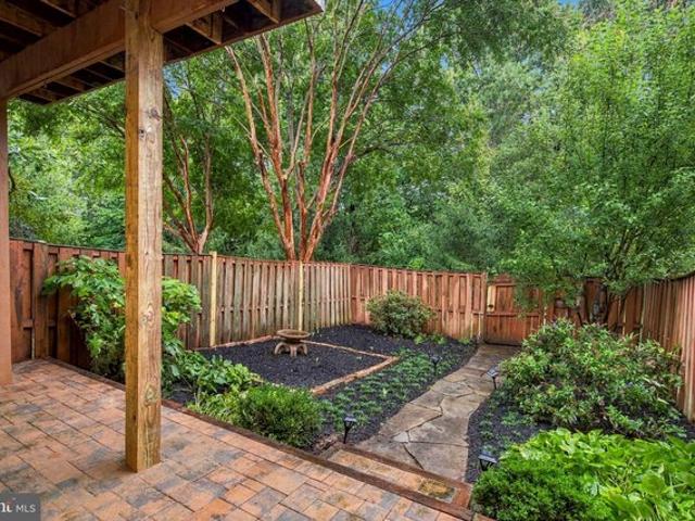 Townhouse for sale in Sterling, Loudoun County