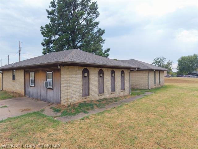 House for sale in Roland, Sequoyah County