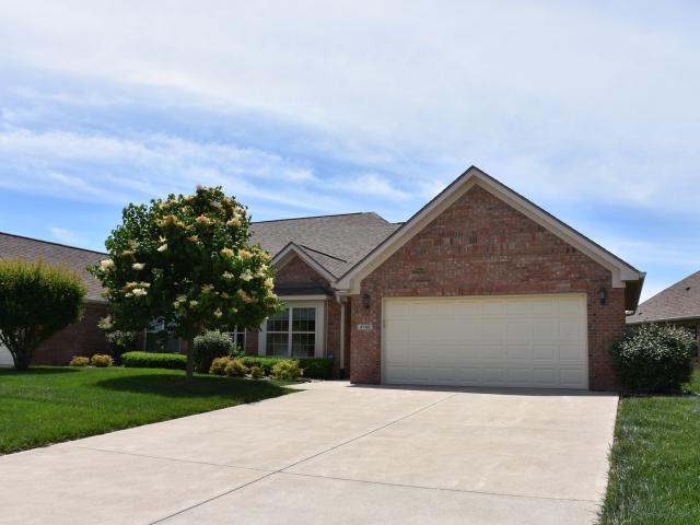 Condo for sale in New Palestine, Indiana