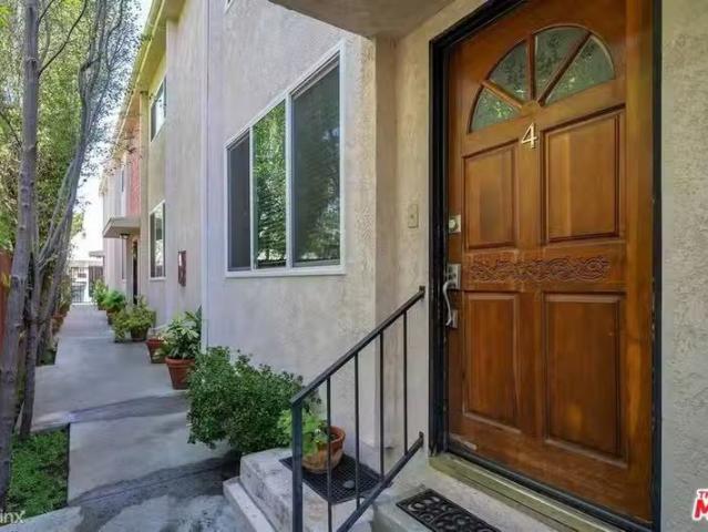 Condo for rent in North Hollywood