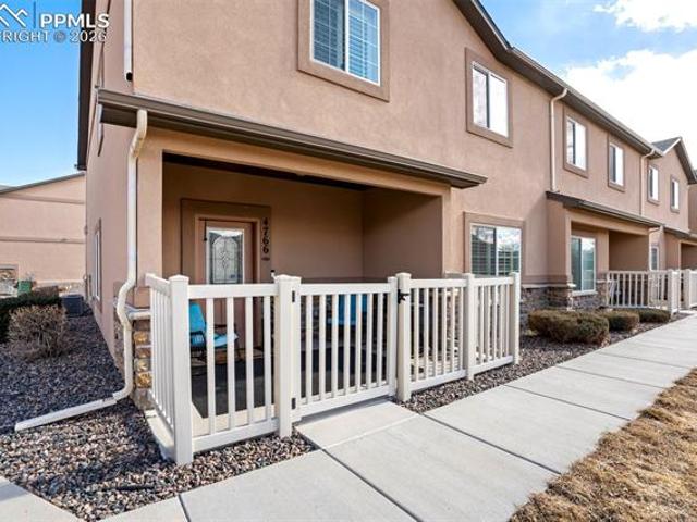 Townhouse for sale in Colorado Springs, Colorado