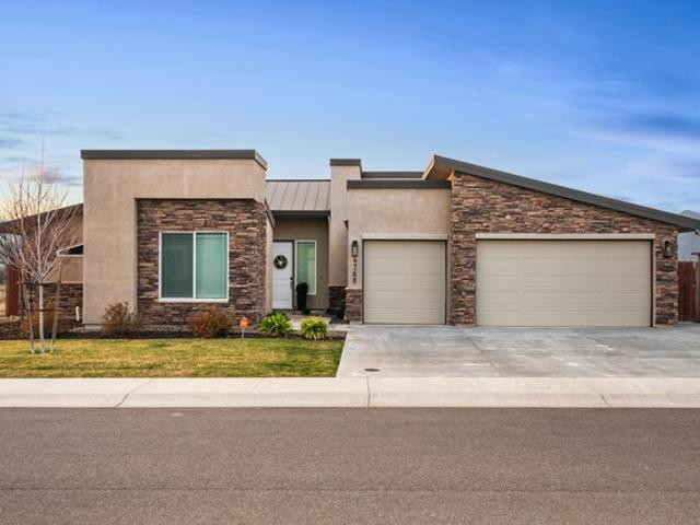 House for sale in Shasta, California