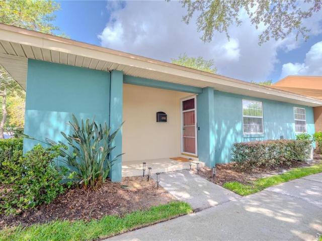 Condo for sale in Goldenrod, Florida