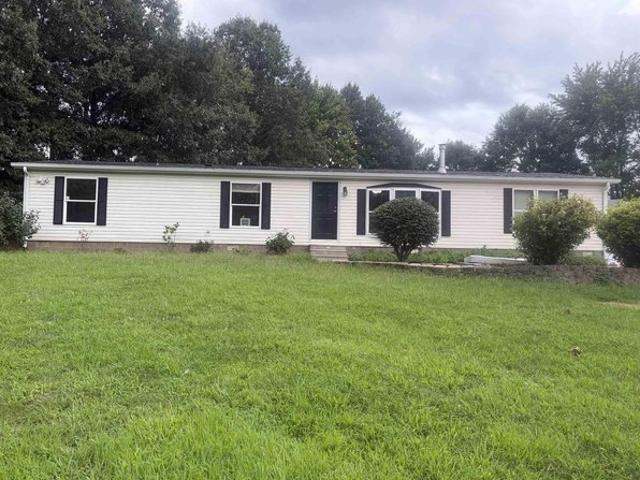 House for sale in Jasonville, Indiana