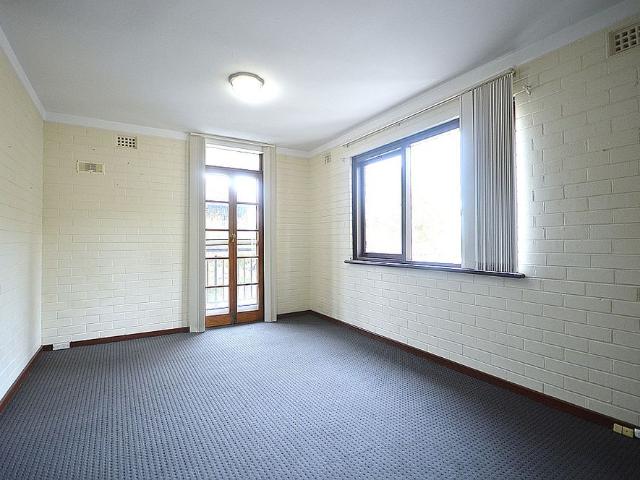 House for rent in Cockburn, Western Australia