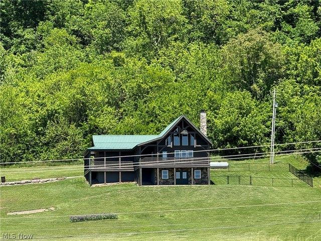 House for sale in Newport, Ohio