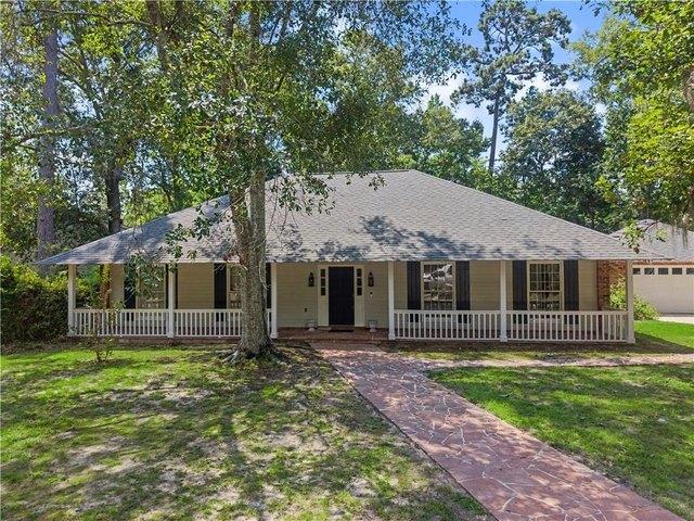 House for sale in Mandeville, Louisiana