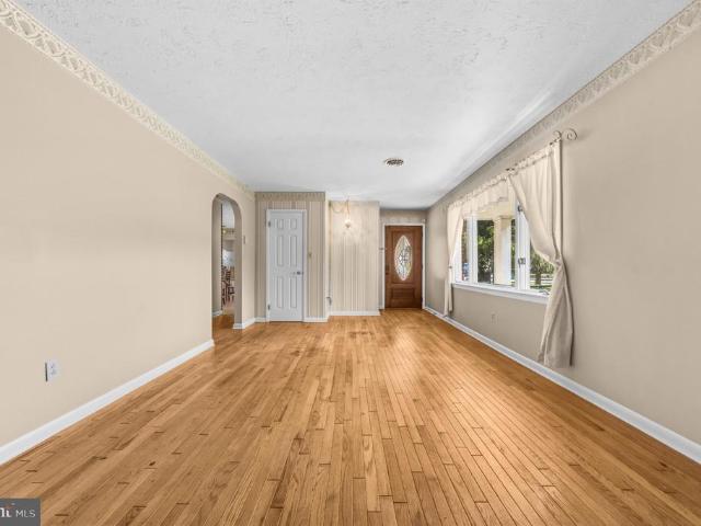 House for sale in Dungadin Heights, Front Royal