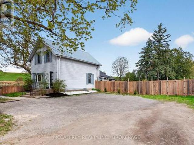 House for sale in Stirling-Rawdon, Central Ontario
