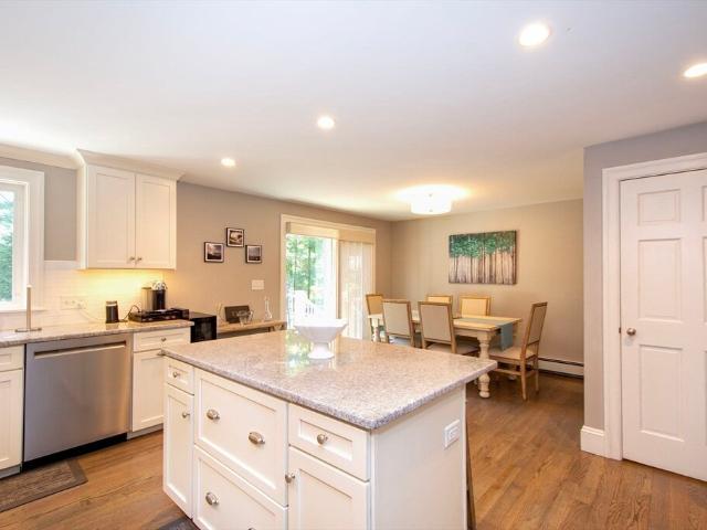 Townhouse for rent in Cohasset
