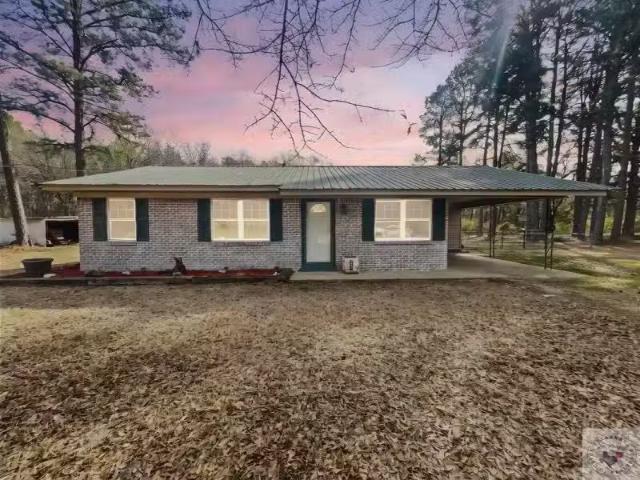 House for sale in Texarkana