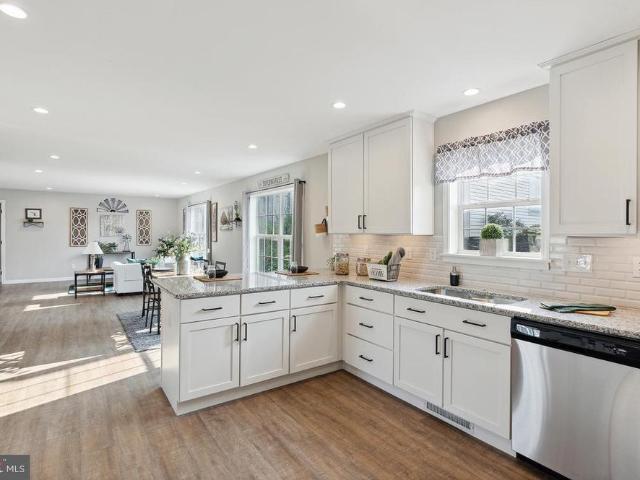 Townhouse for sale in Trenton, New Jersey