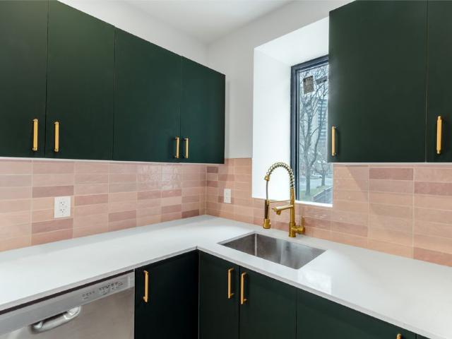 Apartment for rent in Mulhurst Bay, Ontario