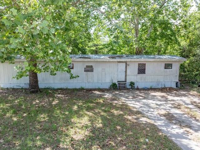 House for sale in Fort White, Florida
