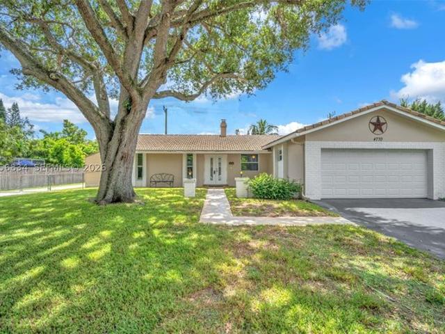 House for sale in Davie, Florida