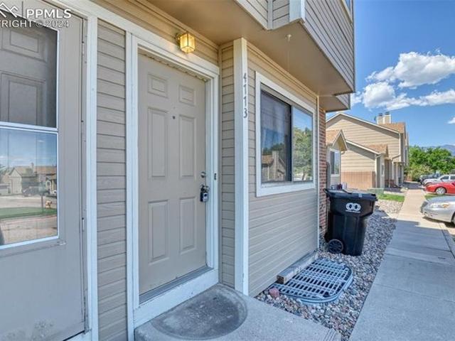 Townhouse for sale in Colorado Springs, Colorado