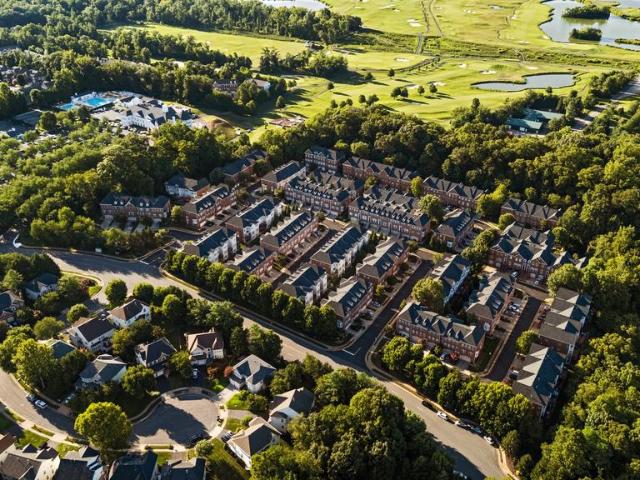 Condo for sale in Virginia
