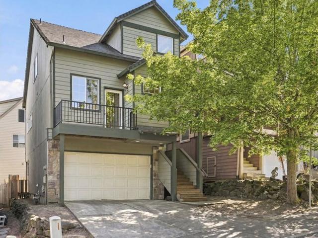 House for sale in Oregonia